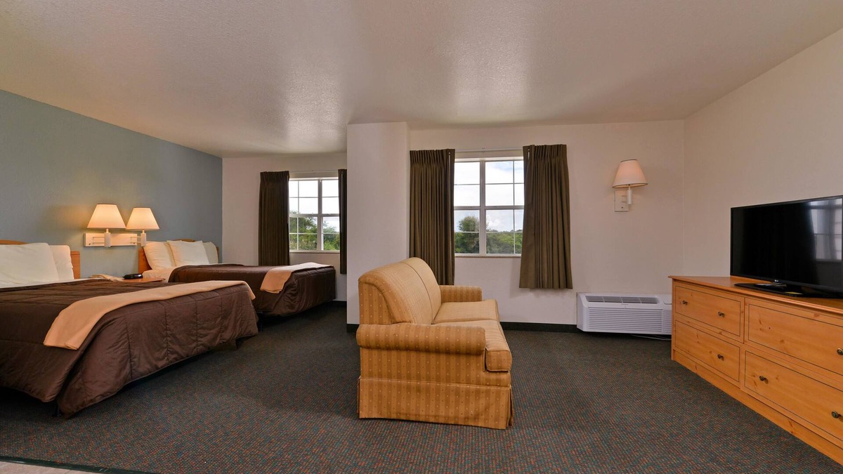 Winnie Hotel | Americas Best Value Inn & Suites Winnie