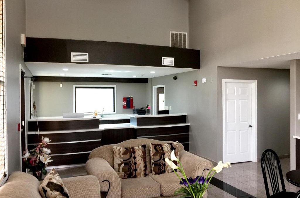 Mont Belvieu Hotel | Americas Best Value Inn & Suites Mont Belvieu Houston