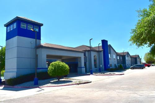 Haltom City Hotel | Americas Best Value Inn & Suites Haltom City Ft. Worth