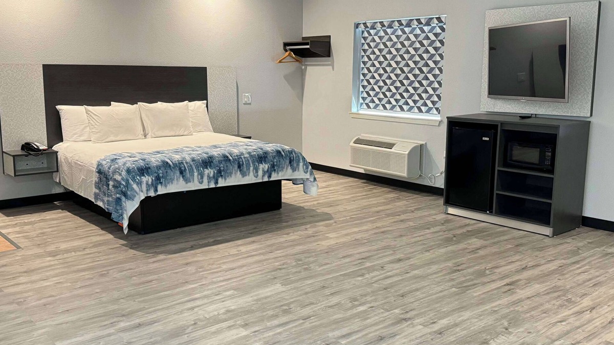 Haltom City Hotel | Americas Best Value Inn & Suites Haltom City Ft. Worth