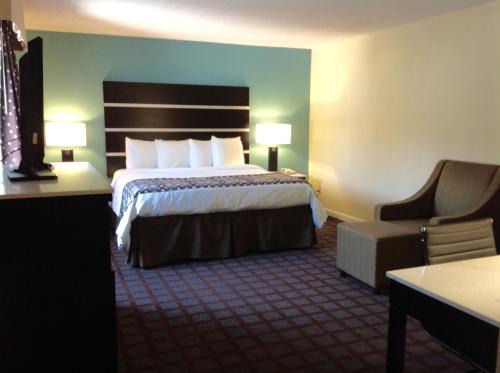 New London Hotel | Americas Best Value Inn New London Mystic
