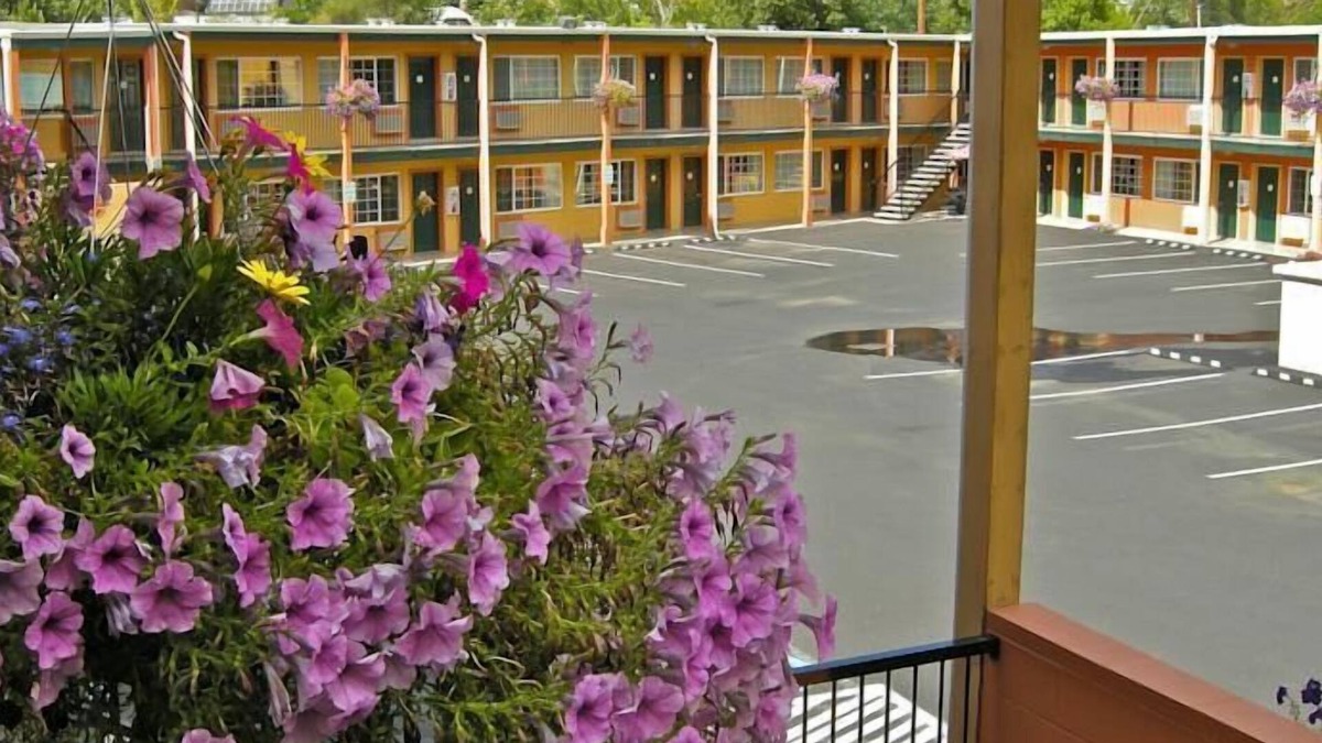 Pendleton Hotel | Americas Best Value Inn Pendleton