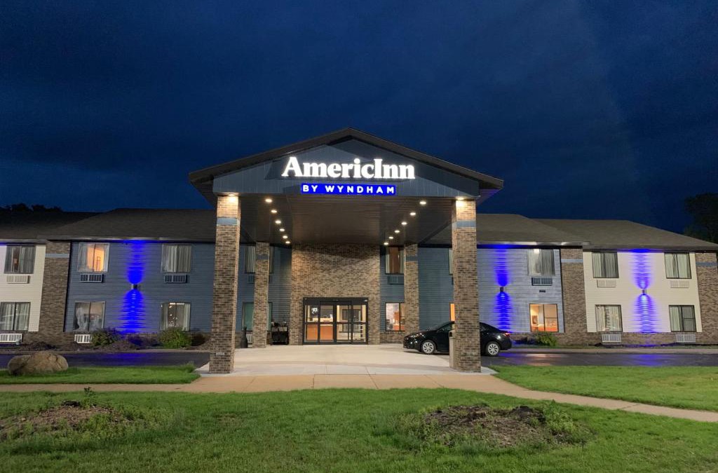 Prairie Du Chien Hotel | AmericInn by Wyndham Prairie du Chien