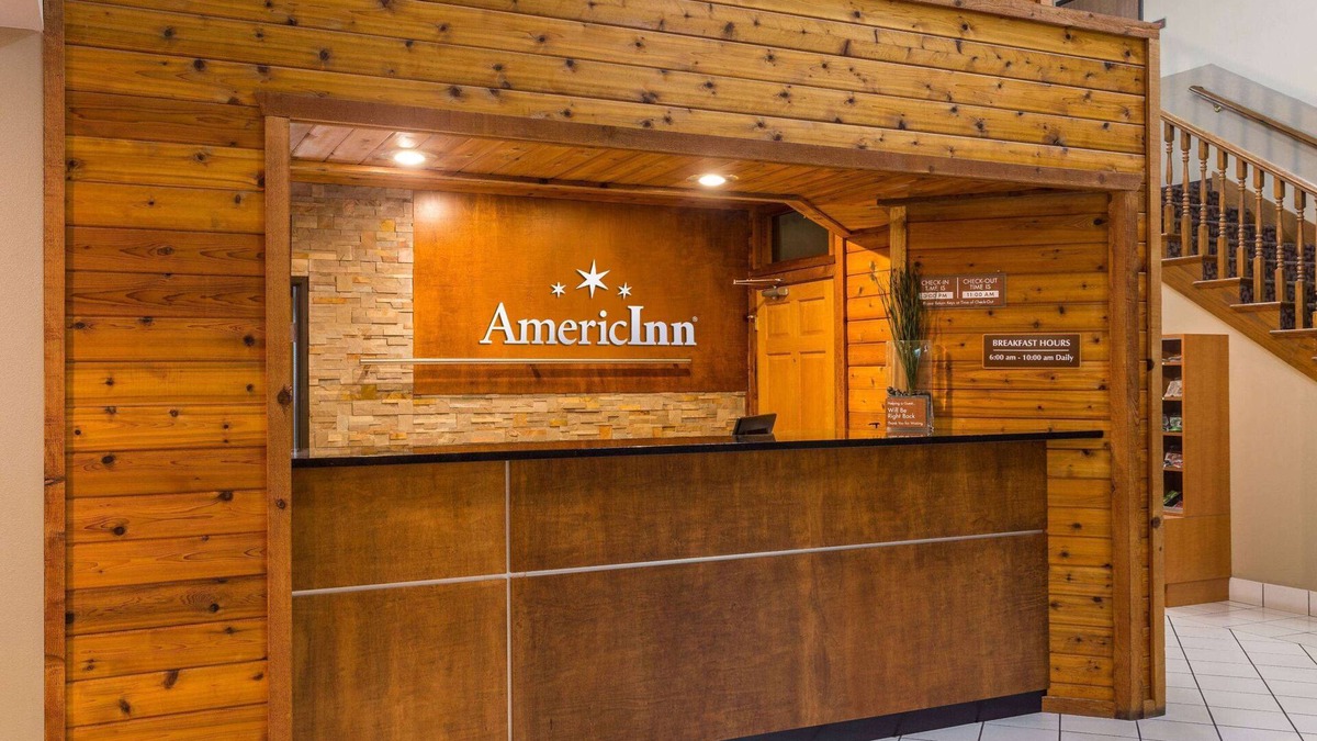 Boscobel Hotel | AmericInn by Wyndham Boscobel