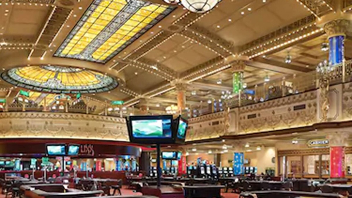 St. Charles Hotel | Ameristar Casino Resort and Spa