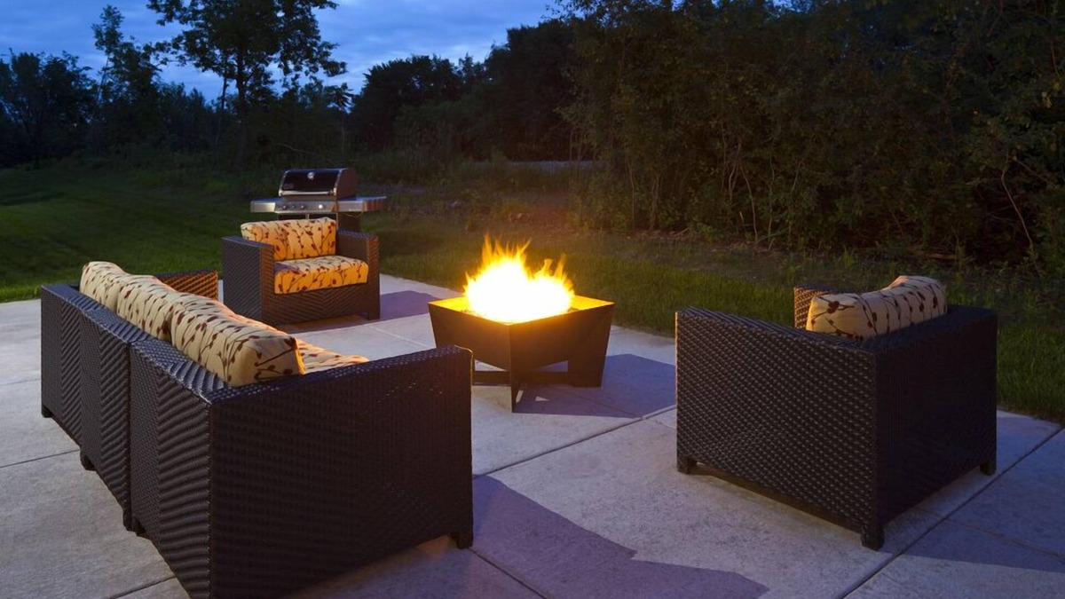 Chisago City Hotel | AmeriVu Inn and Suites - Chisago City