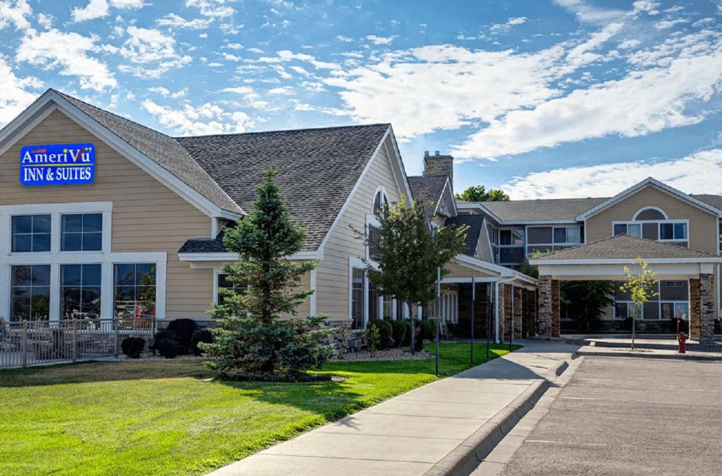 Waconia Hotel | AmeriVu Inn and Suites - Waconia