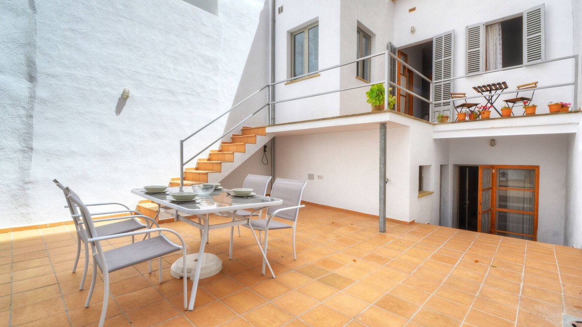 El Arenal House | Amilcar House within 180 meters from the beach of Playa de Palma