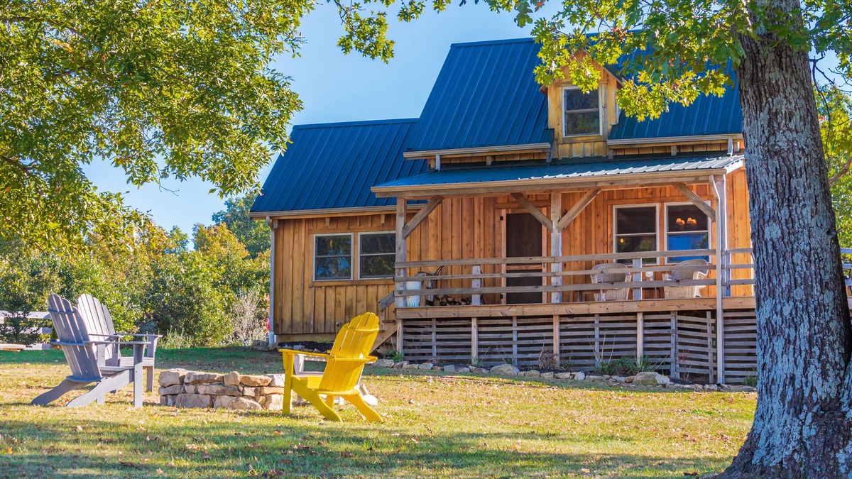 Seaman Cabin | Amish-built cabin, serene and peaceful with pond and private dock for fishing.