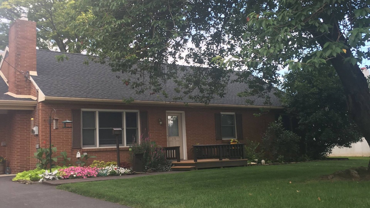 Witmer House | Amish owned.