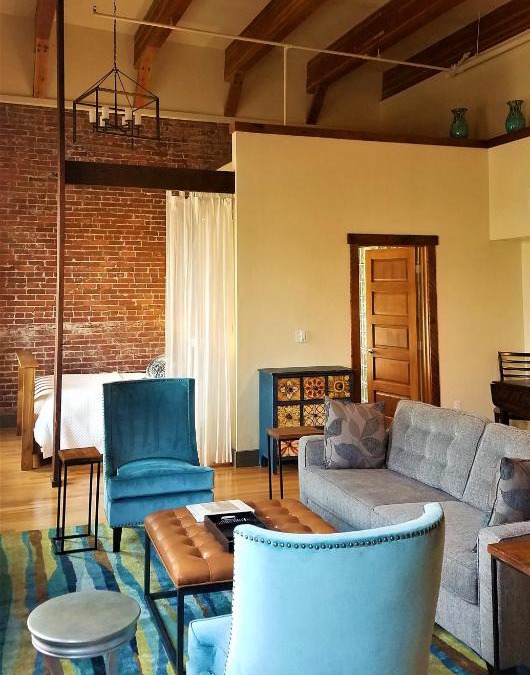 Amity Hotel | Amity Flats