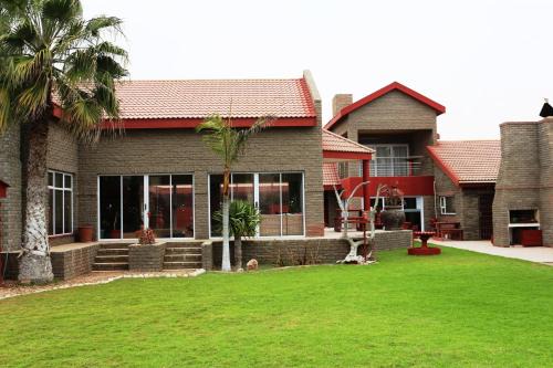 Walvis Bay House | Amjicaja Guesthouse, Tours & Rentals