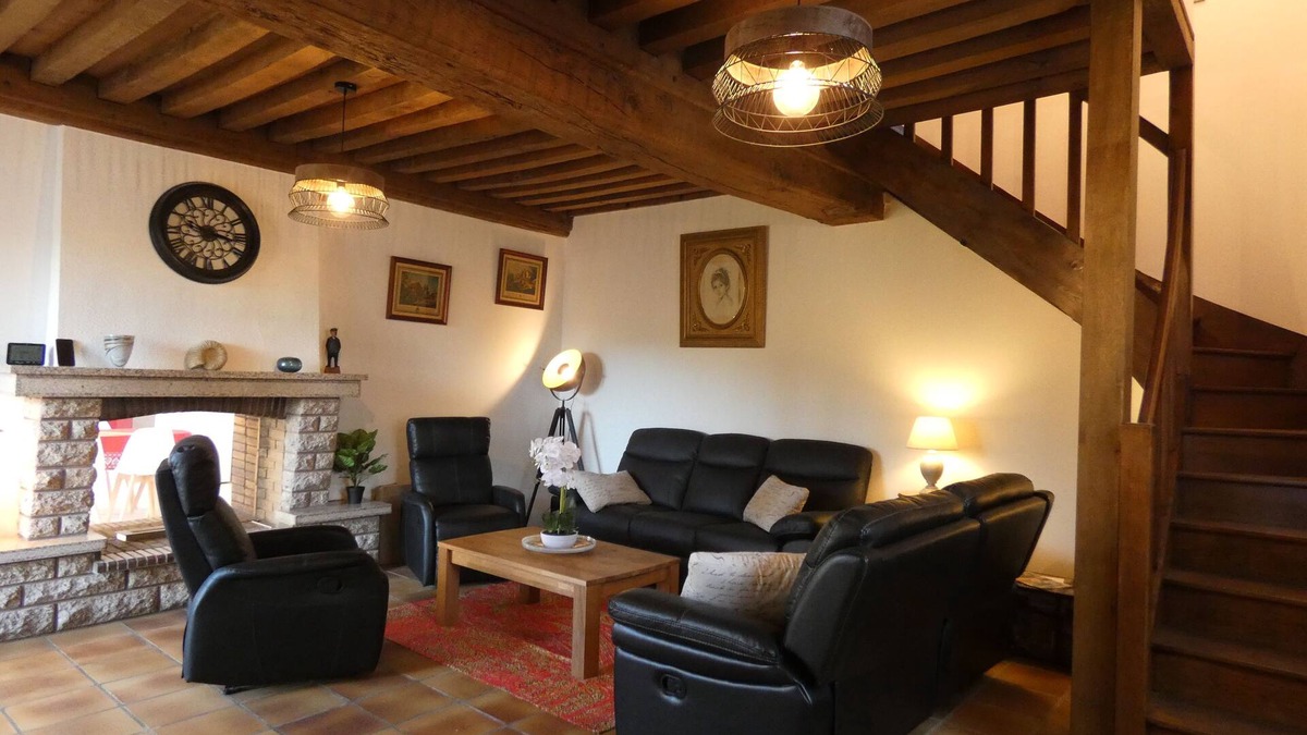 Guillon House | Ammonites : Charming cottage in Burgundy