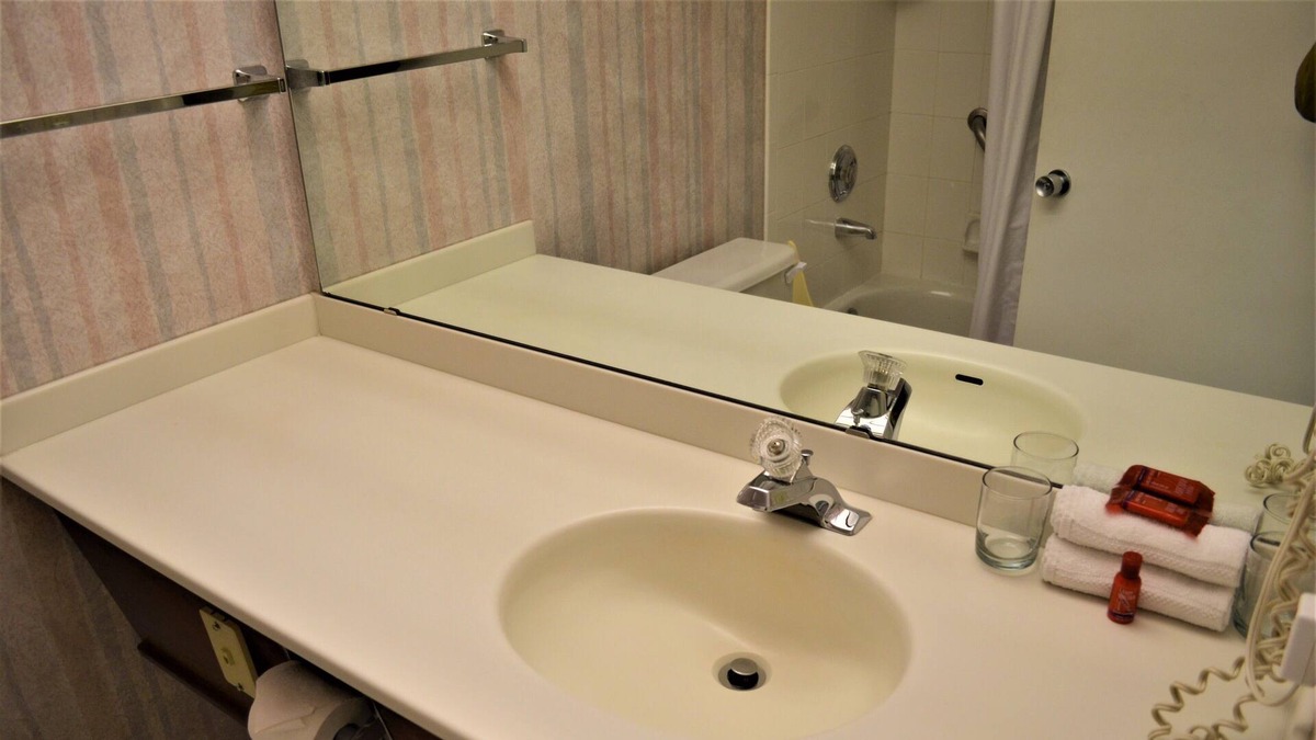 South Richland Condo | Amon Park Studios - the best option for your extended stay