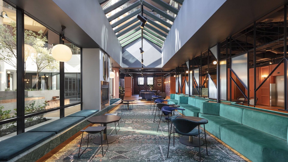 Richmond Hotel | Amora Hotel Riverwalk Melbourne