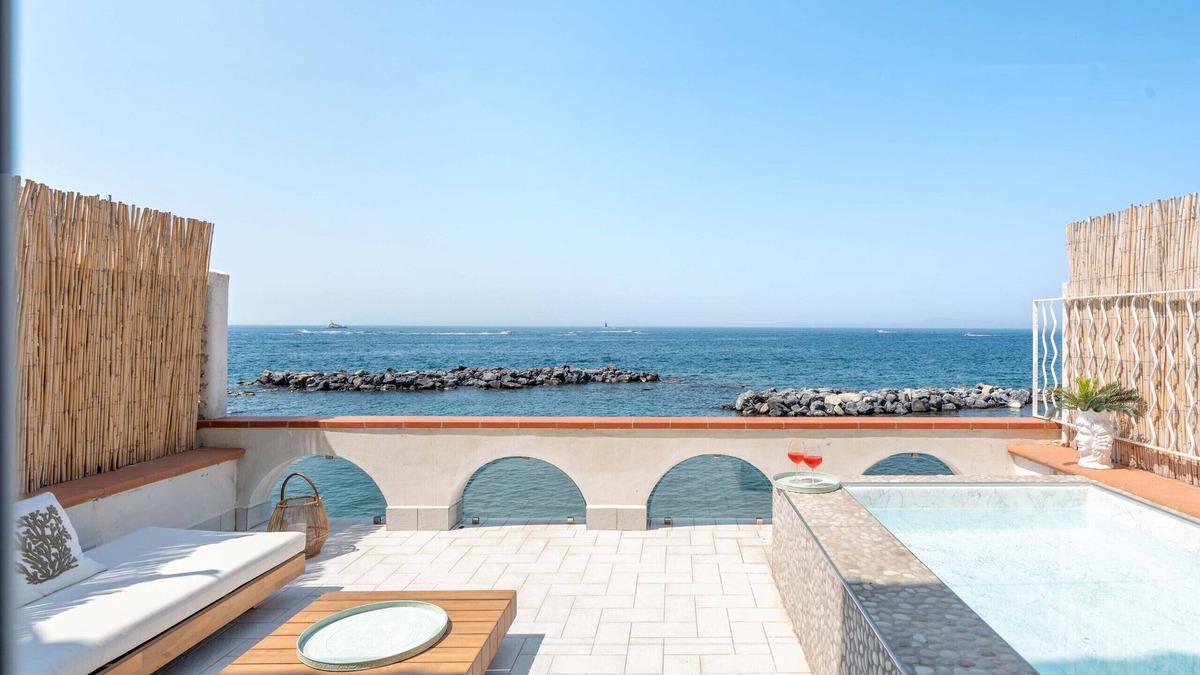 Pogerola Villa | AMORE RENTALS - Villa Marti with Pool and Access to The Sea