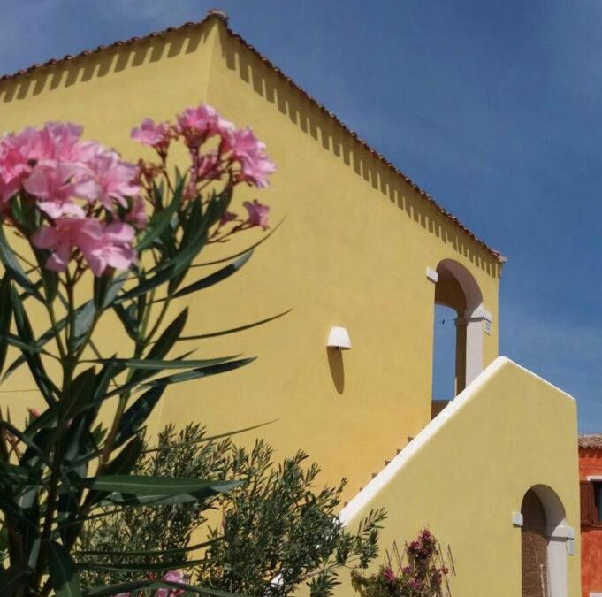 Aglientu House | Ampio trilocale climatizzato in Villaggio con piscina estiva 400m dal mare in Gallura
