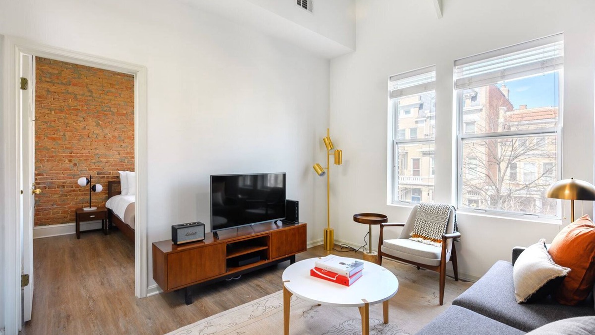 Adams Morgan Apartment | Ample Dupont Circle 2BR nr. U Street & Adam's Morgan, by Blueground