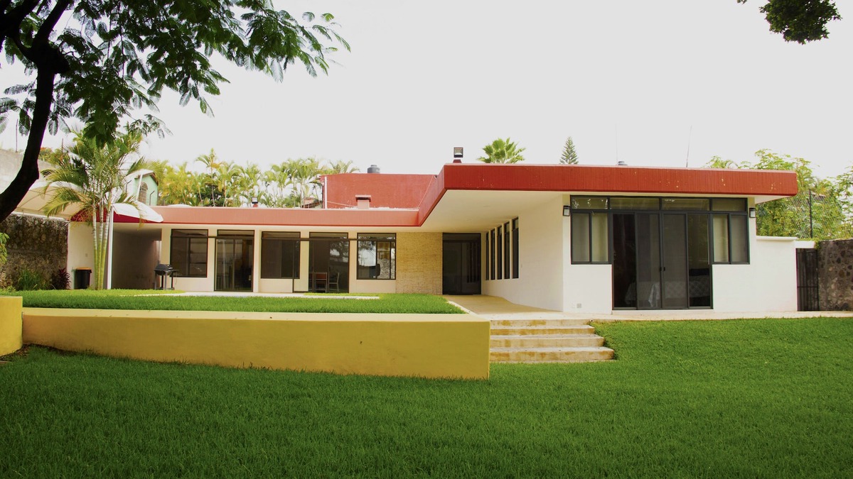 Quintas Martha House | Amplia casa de los 60's restaurada, con alberca, asador y amplio jardin