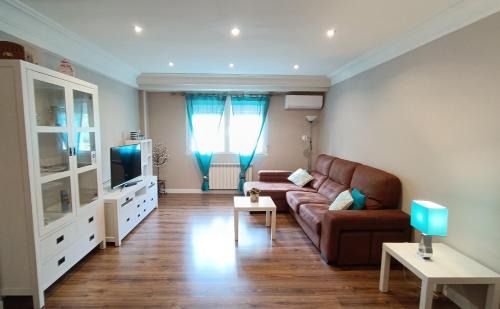 Aranjuez Apartment | Amplio Apto con patio privado
