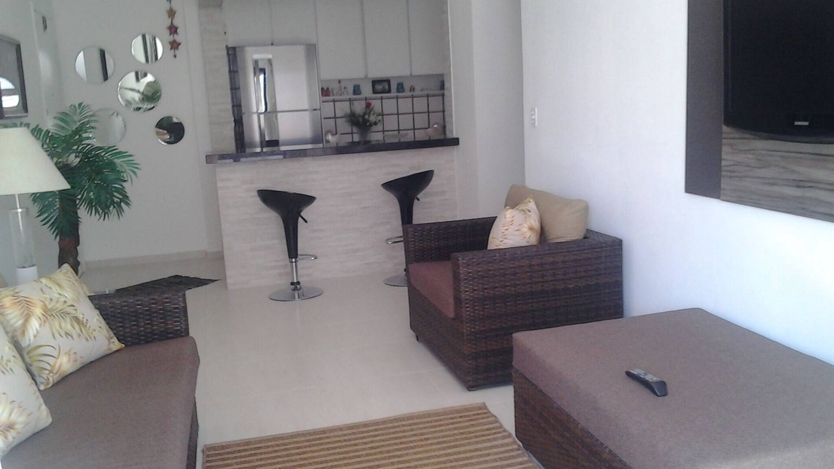 Tombo Apartment | Amplo ap. 62m com sacada,1 dorm. 2 ban. cozinha americana 150m da Praia do Tombo