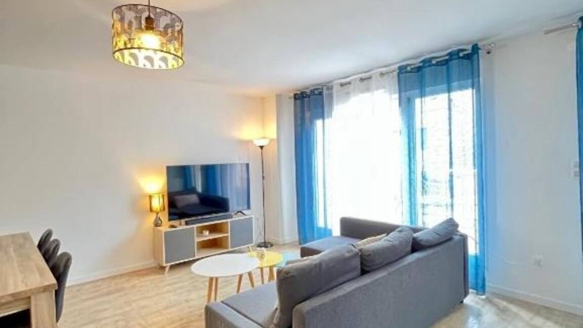 Bezannes Apartment | Amsterdam - Appartement Call