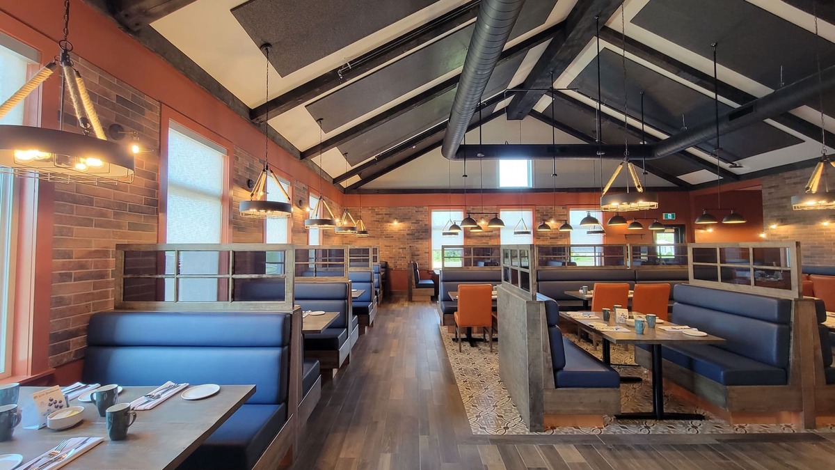 Florenceville-Bristol Hotel | Amsterdam Inn & Suites, an Ascend Collection Hotel