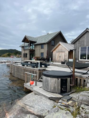 Kristiansund House | Amundøya Boathouse