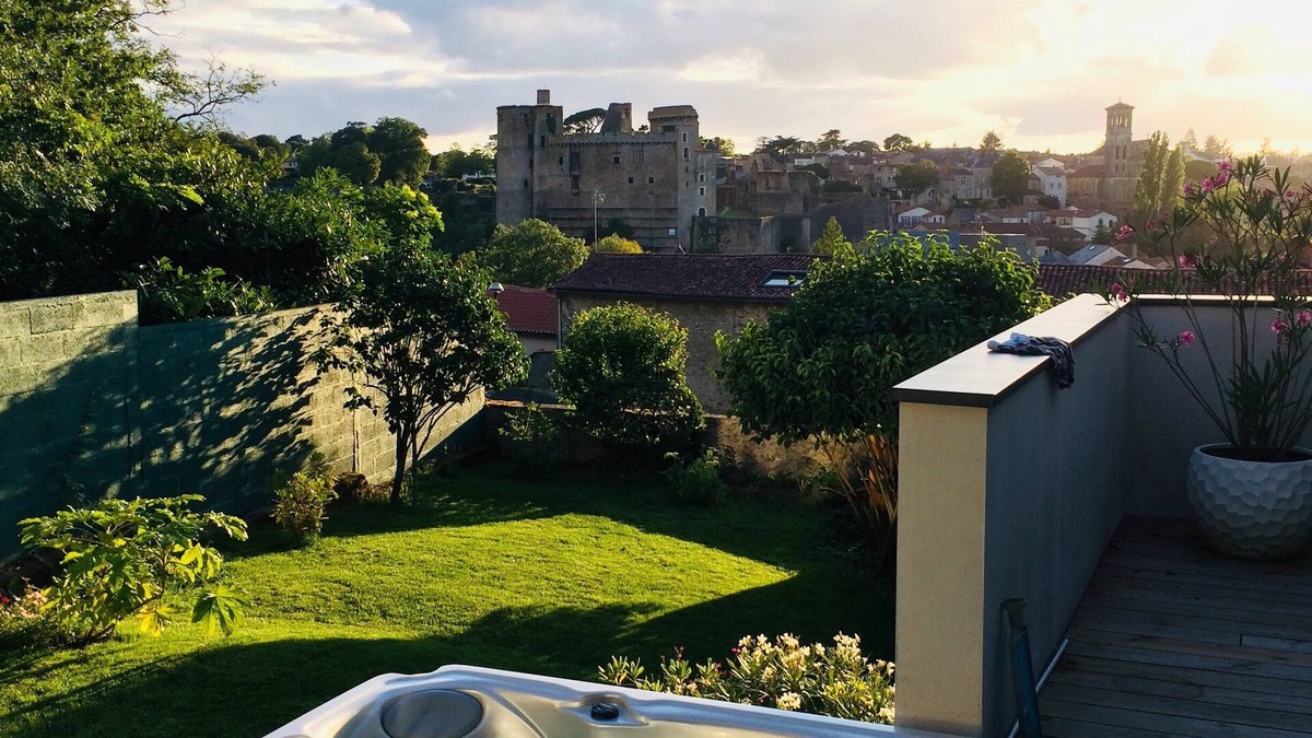 Getigne House | An air of Tuscany in the vineyards of Nantes