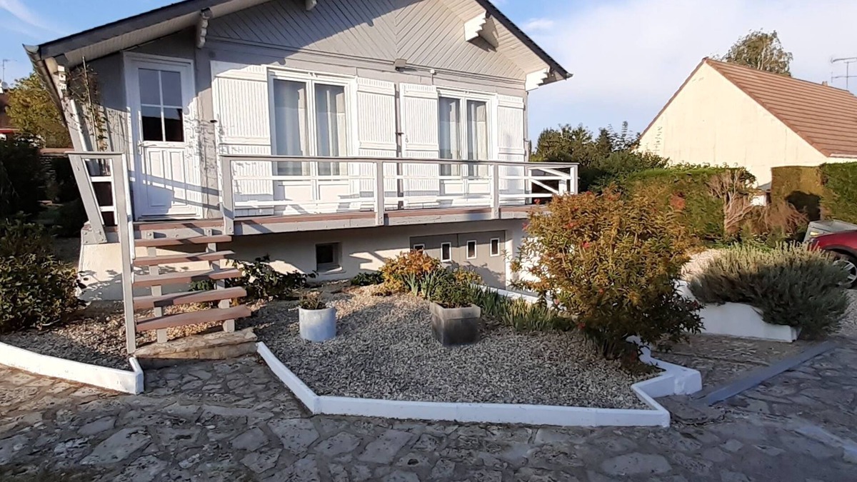 Neaufles-Saint-Martin House | An air of vacation in the heart of Vexin