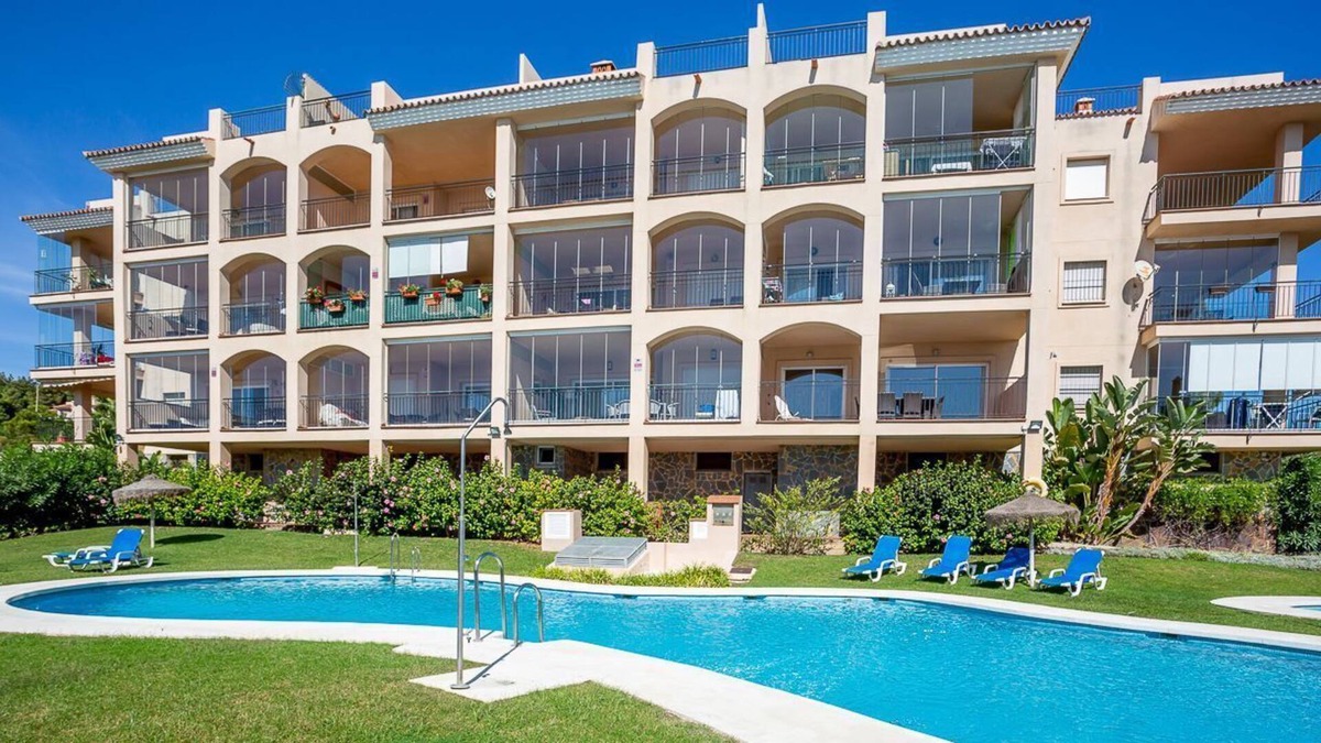 Mijas Cottage | An apartment that sleeps 5 guests in 2 bedrooms