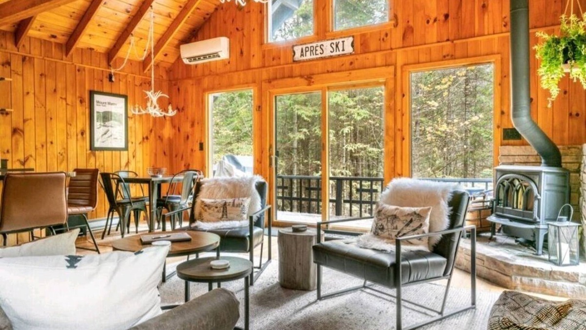Jay Ski Chalet | An Après Adventure Destination!