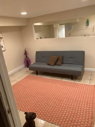 Bloomingdale Apartment | An English Gem near Union Station