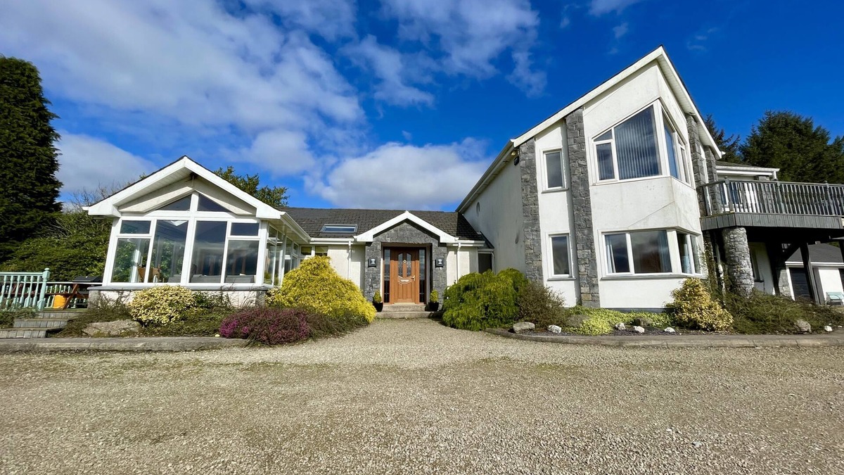 Dungarvan Other | An entire house in the countryside, surrounded by the Comeragh Mountains!