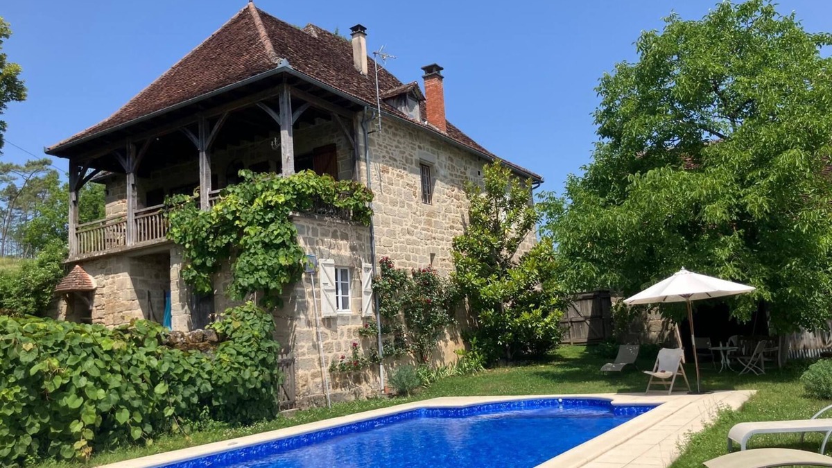 Marcillac-la-Croze Other | An oasis of calm ~ charming Farmhouse with lovely views, Private Pool