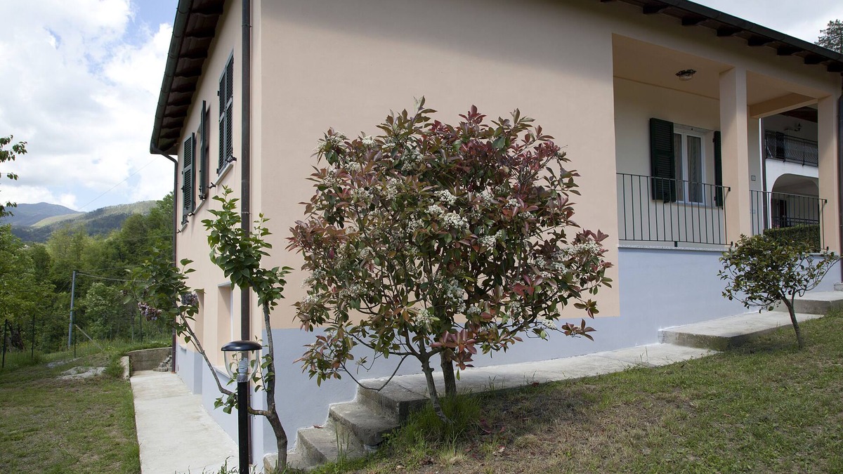 Sesta Godano House | AN OASIS OF PEACE IMMERSED IN THE GREEN POOL A FEW KM FROM THE SEA codicecitra 011028-lt-0030