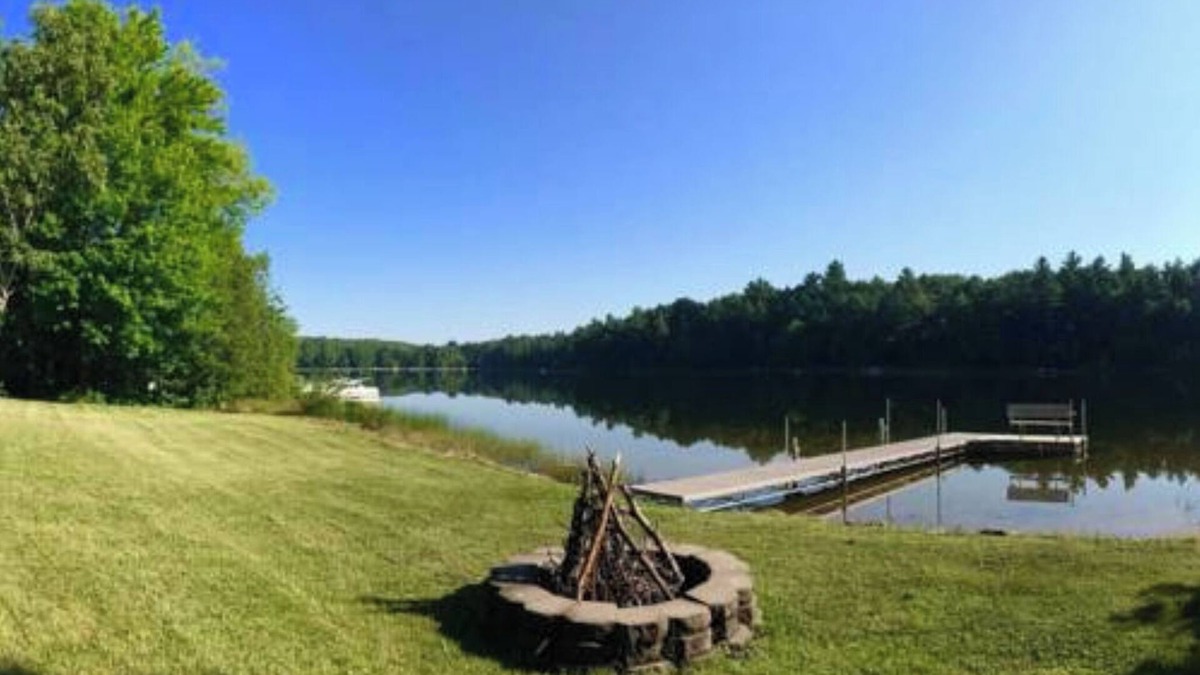 Wetmore Cottage | An Oasis on Ostrander Lake!