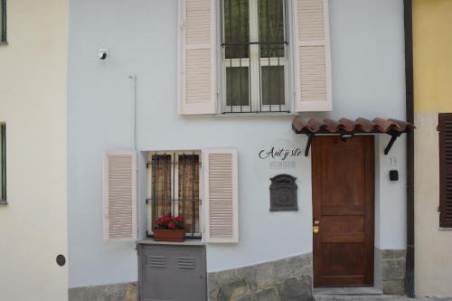 Guarene Apartment | An tij slè - Nel cuore del borgo