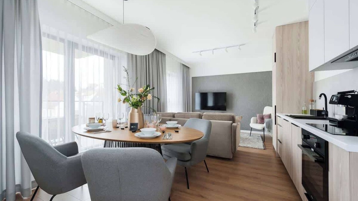 Mikolajki Apartment | An unforgettable stay right by the lake