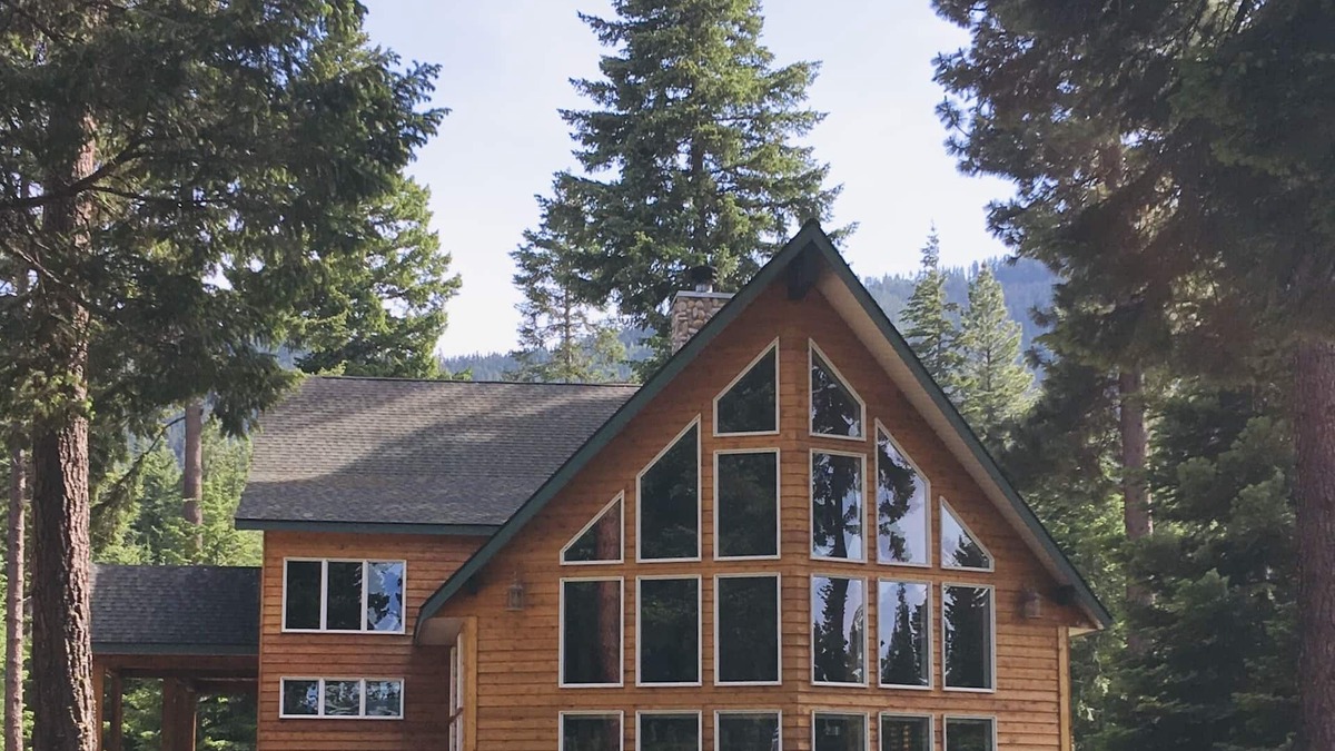 Cle Elum House | An Unparalled Getaway for Family and Friends!