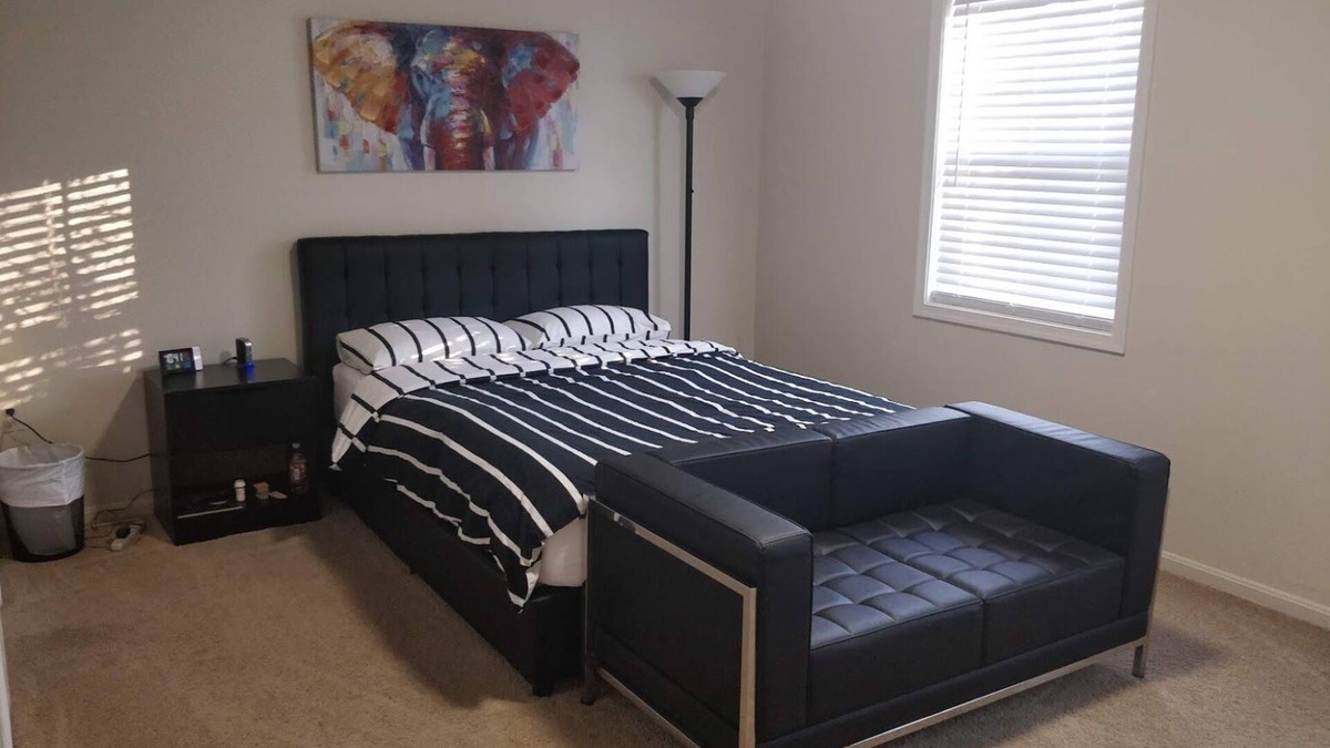 White Oak House | An Urban Townhouse in Silver Spring. Very Close to DC