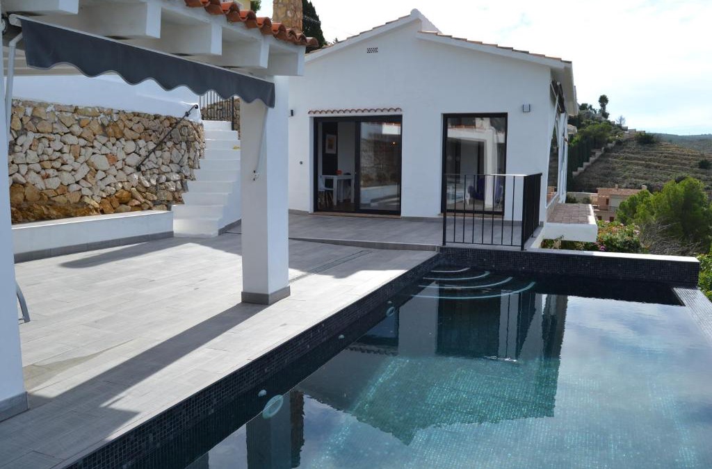 Els Poblets Ski Chalet | Ana LOCDENIA