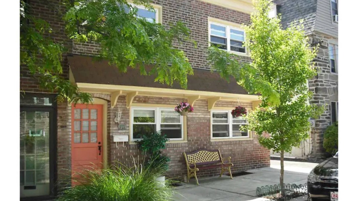 Chestnut Hill Apartment | Anam Cara Extended Stay
