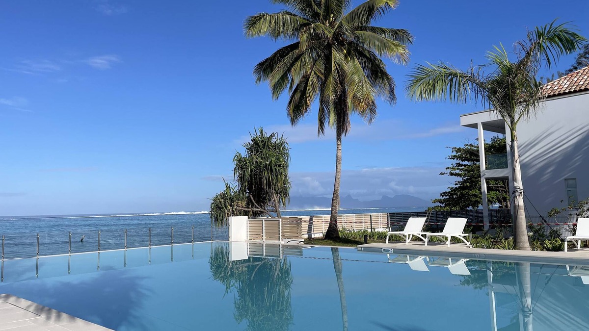 Paea Apartment | Ananahi plage for a relaxing stay by the beach and pool