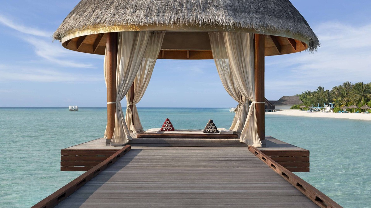 Dhigufinolhu Resort | Anantara Dhigu Maldives Resort