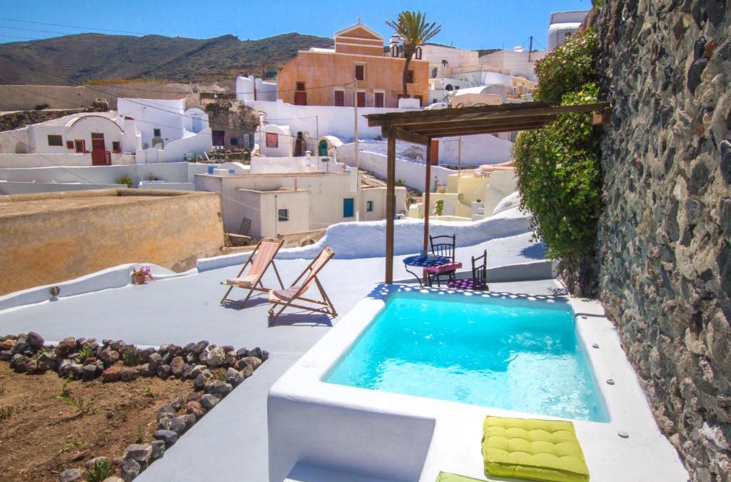 Finikia House | Anatoli Cave House-by Thireon
