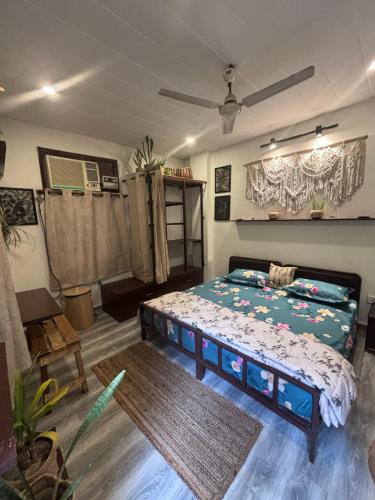 South Extension Apartment | Anavrin Art House