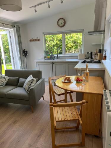 Ballydehob Ski Chalet | Ancaire Lodge