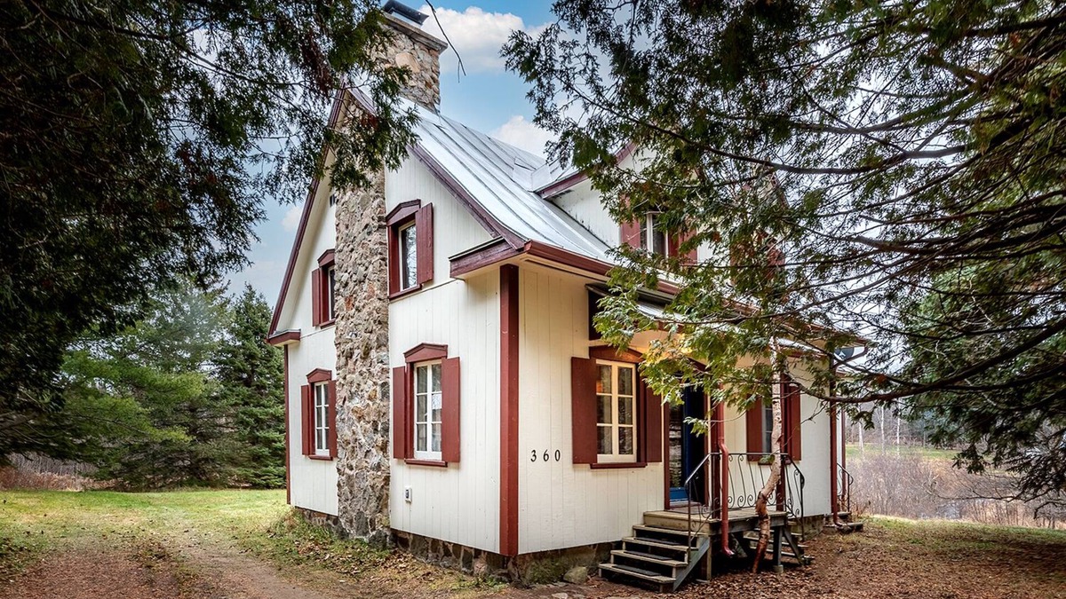 Mandeville Cottage | Ancestral Wooden Chalet - St-Gabriel de Brandon