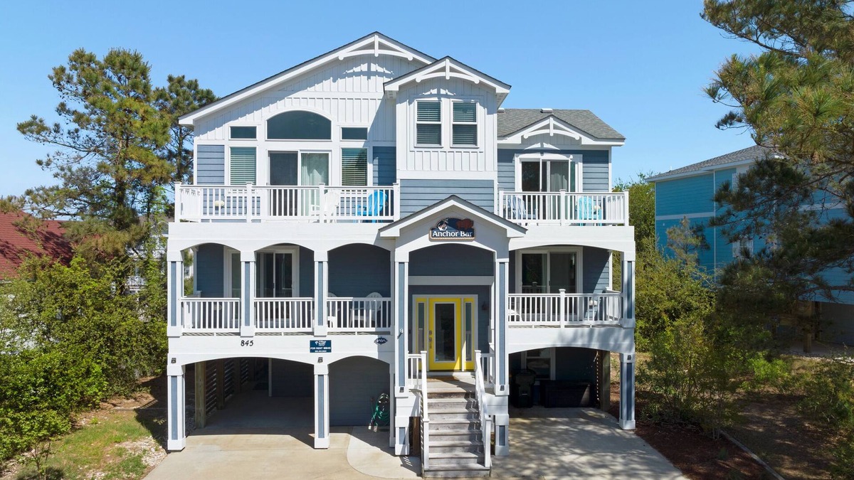 Monteray Shores House | Anchor Bar: Soundside, Private Pool w/Tiki Bar, Spa, Access to Fitness Center